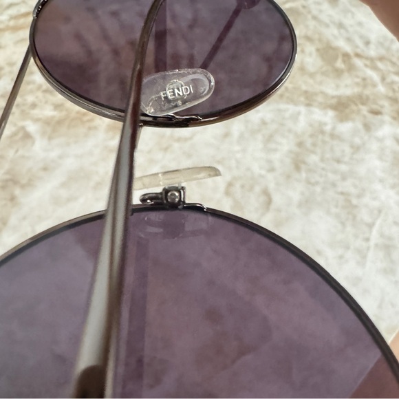 Authentic Fendi Logo Sunglasses round - Picture 11 of 12